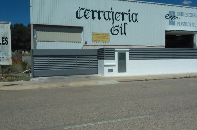 Cerrajería Gil Cercados2